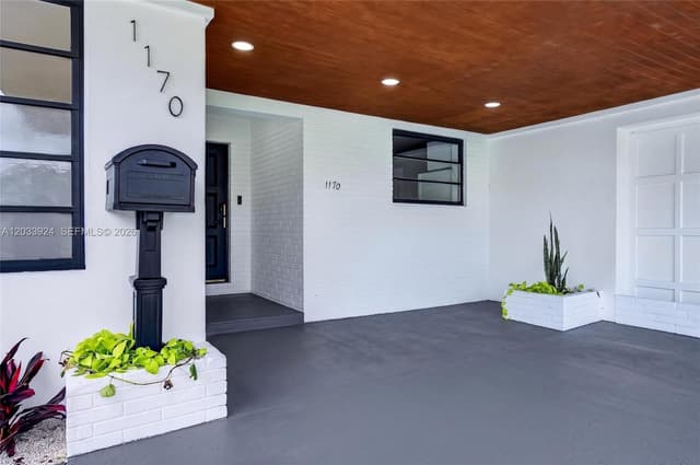 1170 NW 87th St, Miami FL 33150 - Miami, FL - Photo 7
