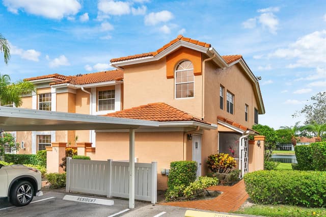 9829 Seacrest Circle # 202, Boynton Beach FL 33437 - Boynton Beach, FL - Photo 6