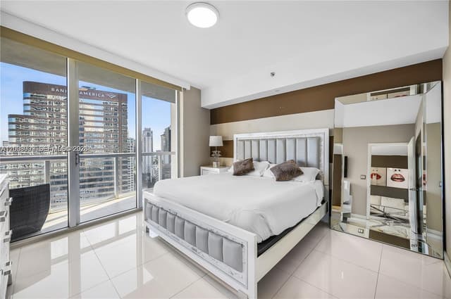 485 Brickell Ave # 3109, Miami FL 33131 - Miami, FL - Photo 5