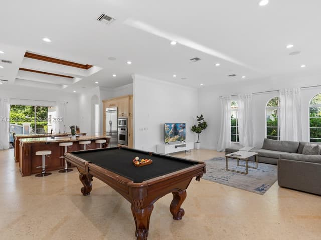 1223 Jackson St, Hollywood FL 33019 - Hollywood, FL - Photo 3