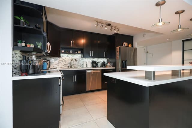 7135 Collins Ave # 735, Miami Beach FL 33141 - Miami Beach, FL - Photo 7