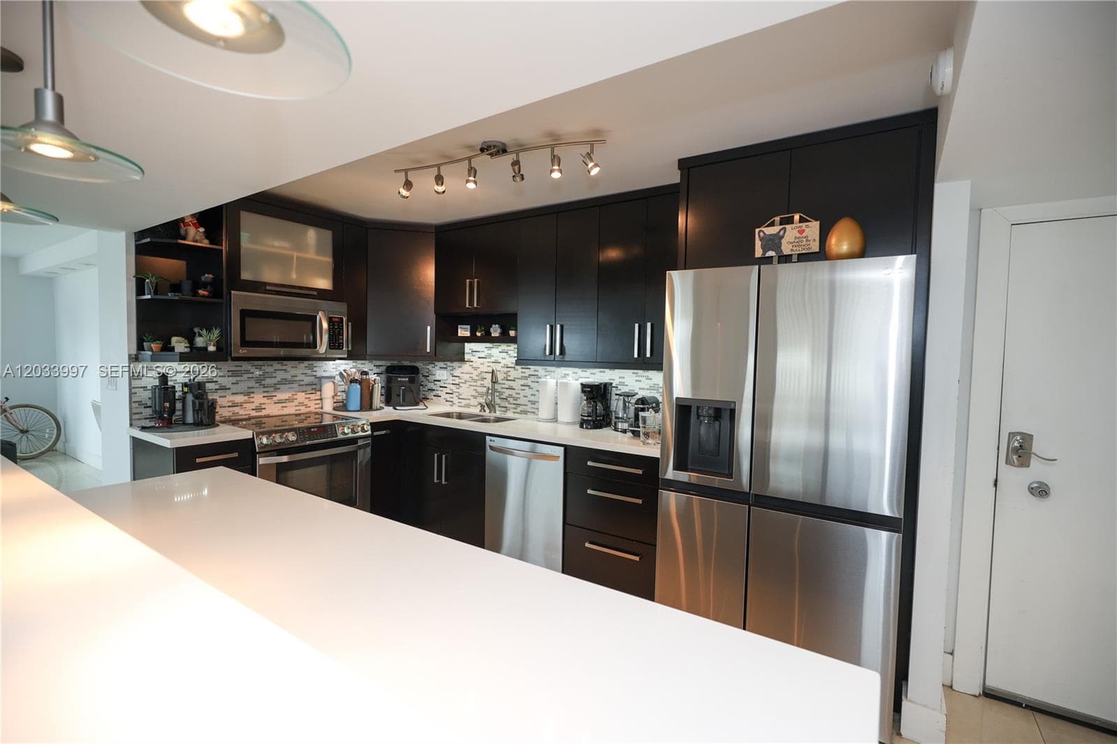 7135 Collins Ave # 735, Miami Beach FL 33141 - Miami Beach, FL - Photo 1