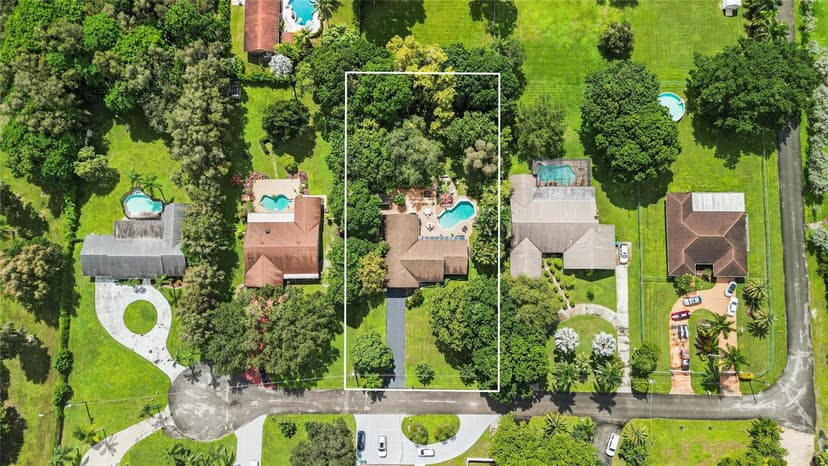 9700 NW 28th Street, Cooper City FL 33024