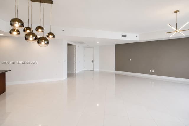 15901 Collins Ave # 403, Sunny Isles Beach FL 33160 - Sunny Isles Beach, FL - Photo 3
