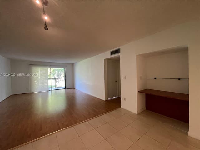 16171 Blatt Blvd # 212, Weston FL 33326 - Weston, FL - Photo 6