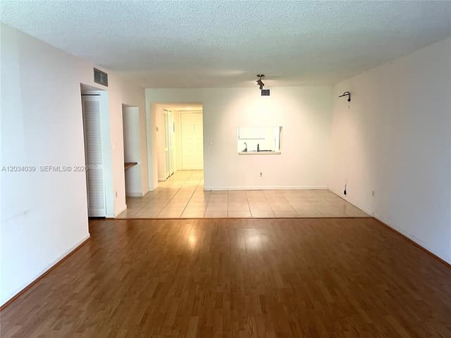 16171 Blatt Blvd # 212, Weston FL 33326 - Weston, FL - Photo 5