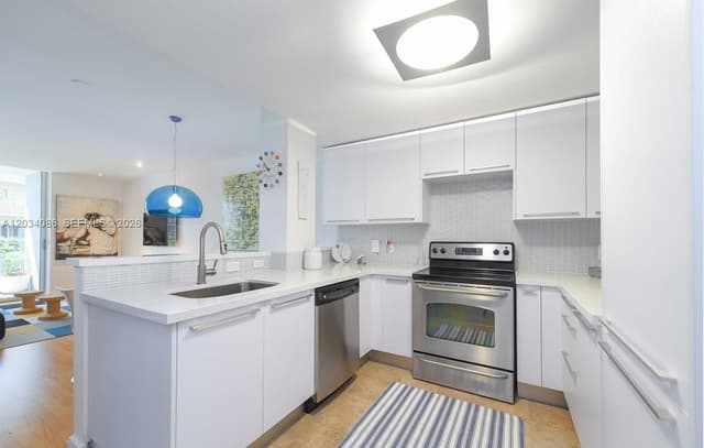 3339 Virginia St # 22, Miami FL 33133 - Miami, FL - Photo 7