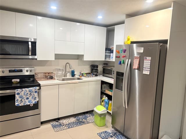 7208 Fairway Dr # I11, Miami Lakes FL 33014 - Miami Lakes, FL - Photo 3