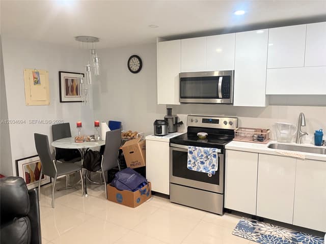 7208 Fairway Dr # I11, Miami Lakes FL 33014 - Miami Lakes, FL - Photo 4