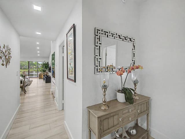 5154 Oak Hill Lane # 1022, Delray Beach FL 33484 - Delray Beach, FL - Photo 4