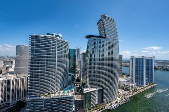475 Brickell Ave # 4115, Miami FL 33131 - Miami, FL - Photo 2