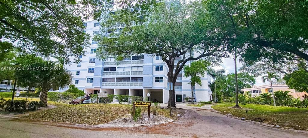 3301 Spanish Moss Terrace # 219, Lauderhill FL 33319 - Lauderhill, FL - Photo 1