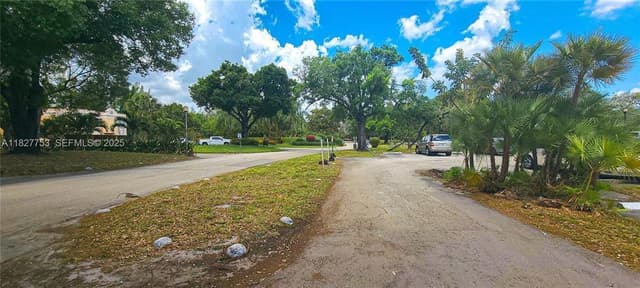 3301 Spanish Moss Terrace # 219, Lauderhill FL 33319 - Lauderhill, FL - Photo 5