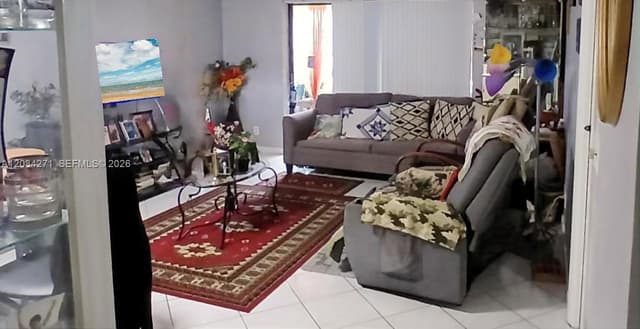 4090 NW 42nd Ave # 304, Lauderdale Lakes FL 33319 - Lauderdale Lakes, FL - Photo 4