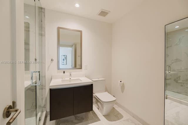 851 NE 1st Ave # 2403, Miami FL 33132 - Miami, FL - Photo 5