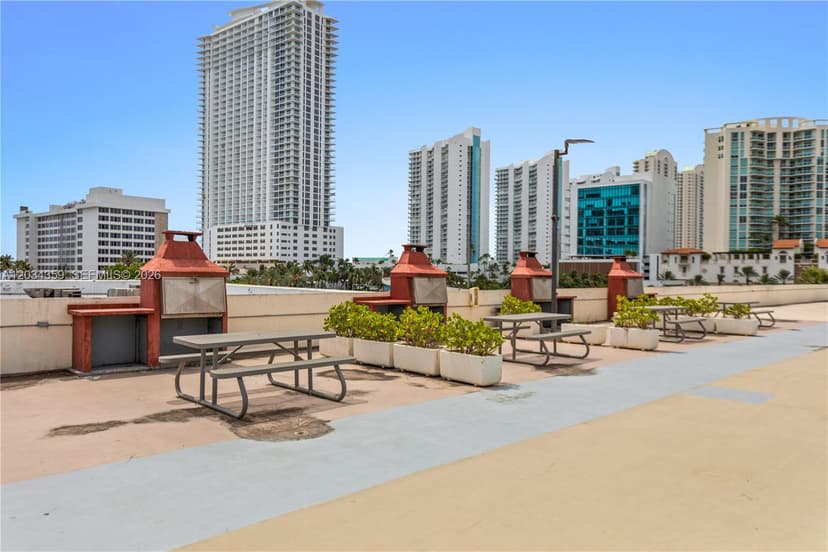 17021 N Bay Rd # 429, Sunny Isles Beach FL 33160