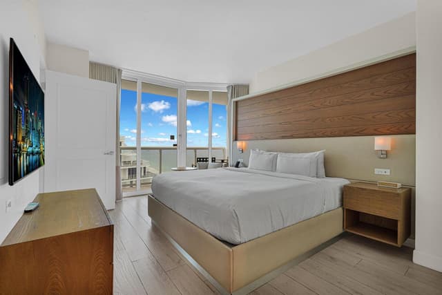 505 N Fort Lauderdale Beach Boulevard # 2214, Fort Lauderdale FL 33304 - Fort Lauderdale, FL - Photo 2