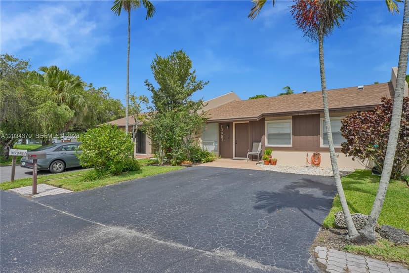 10953 SW 122nd Ct, Miami FL 33186