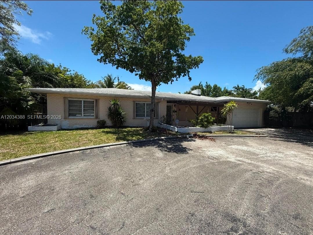 2441 Bayview Dr, Fort Lauderdale FL 33305 - Fort Lauderdale, FL - Photo 1
