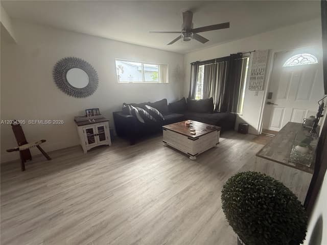 2538 Coolidge St, Hollywood FL 33020 - Hollywood, FL - Photo 2