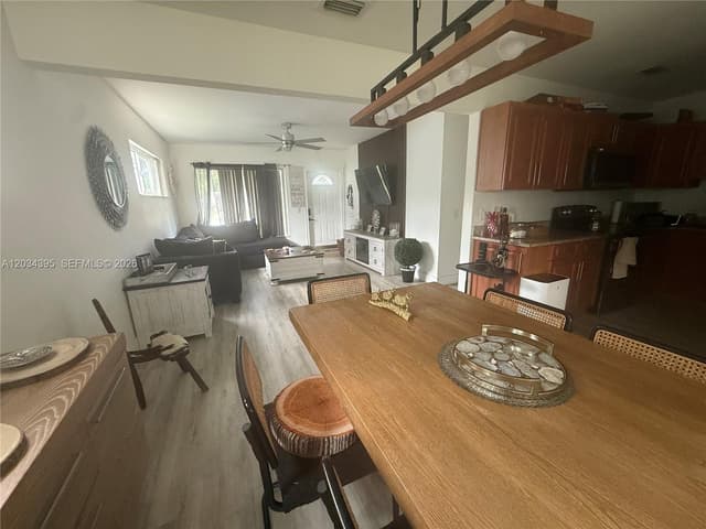 2538 Coolidge St, Hollywood FL 33020 - Hollywood, FL - Photo 7