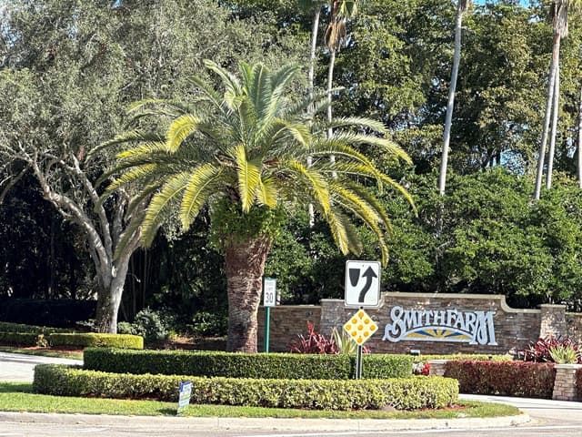 6139 Branchwood Drive, Lake Worth FL 33467 - Lake Worth, FL - Photo 3