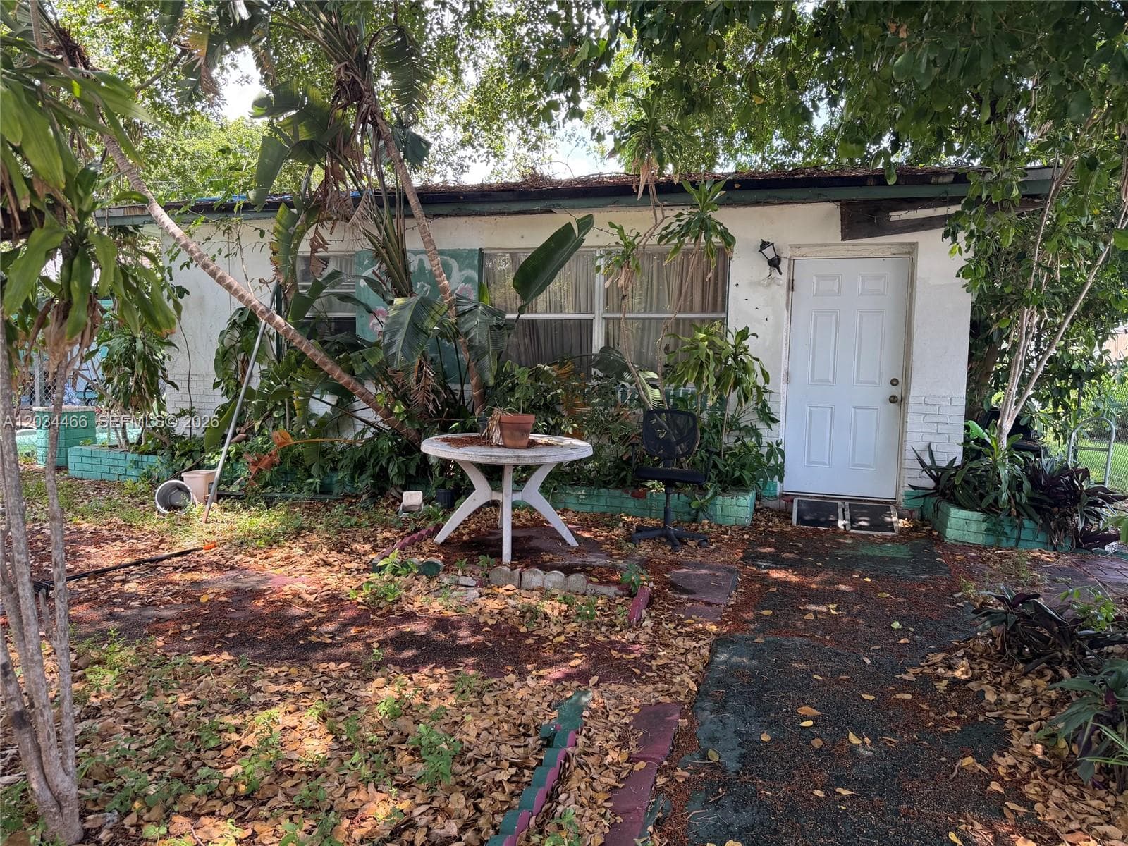 2327 Freedom St, Hollywood FL 33020