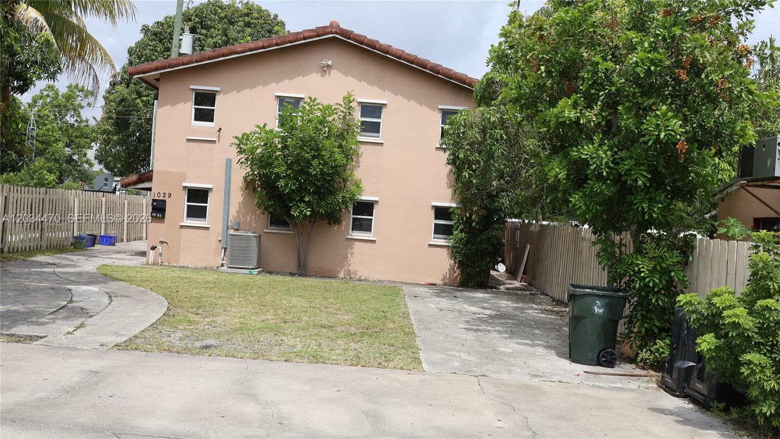 1029 S C St, Lake Worth FL 33460