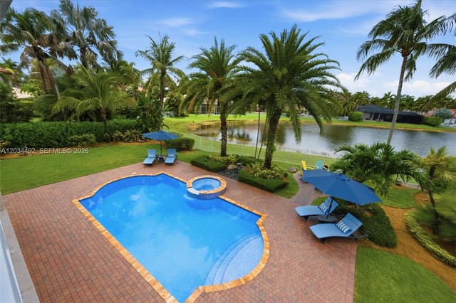 929 Gulfstream Ct, Weston FL 33327 - Weston, FL - Photo 3