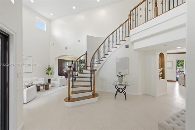 929 Gulfstream Ct, Weston FL 33327 - Weston, FL - Photo 5