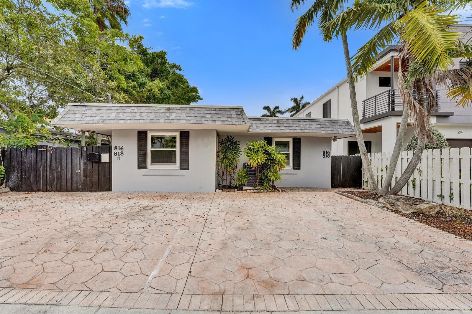 816 SE 12th Street, Fort Lauderdale FL 33316