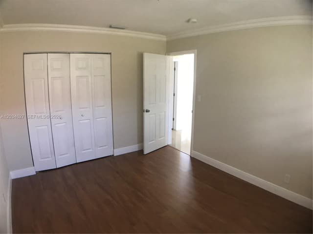 4260 NW 31st Ter, Lauderdale Lakes FL 33309 - Lauderdale Lakes, FL - Photo 6