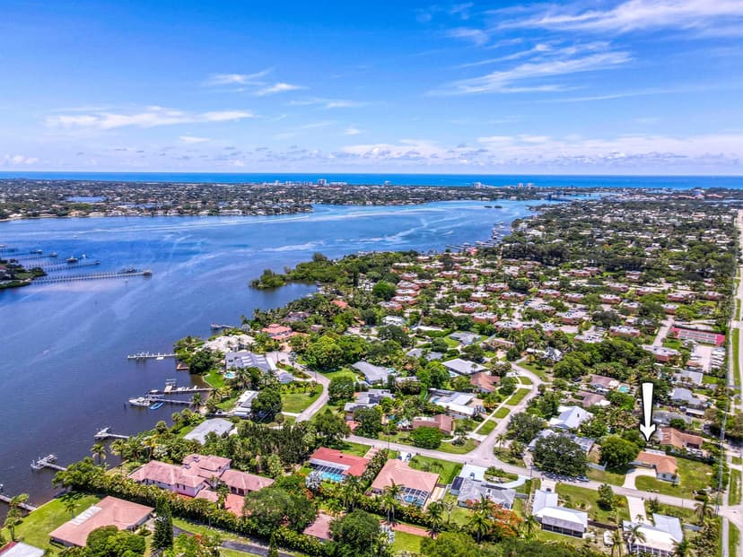 18020 Palm Point Drive, Jupiter FL 33458