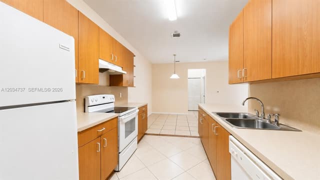 3557 Forest Hill Blvd # 51, Palm Springs FL 33406 - Palm Springs, FL - Photo 6