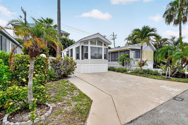900 Juno Ocean Walk # 2, Juno Beach FL 33408 - Juno Beach, FL - Photo 4