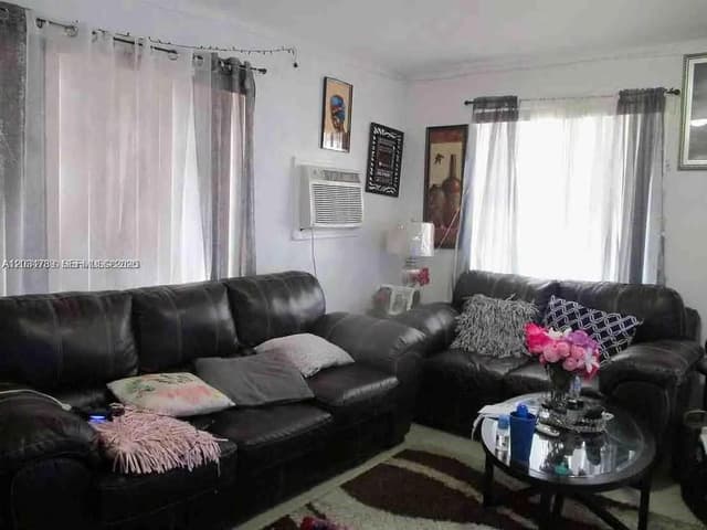 10040 NW 8th Ave, Miami FL 33150 - Miami, FL - Photo 6