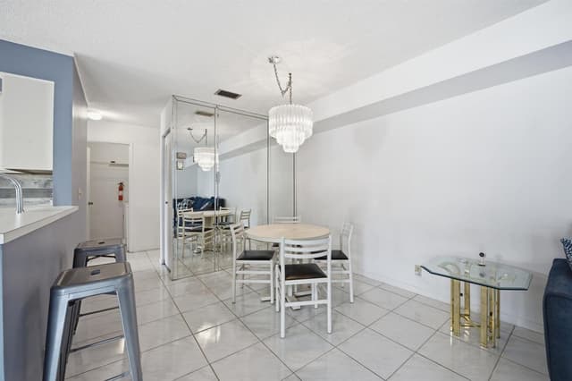 14898 Wedgefield Drive # 208, Delray Beach FL 33446 - Delray Beach, FL - Photo 4
