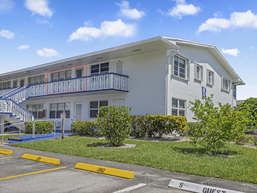 362 Northampton R # 362, West Palm Beach FL 33417