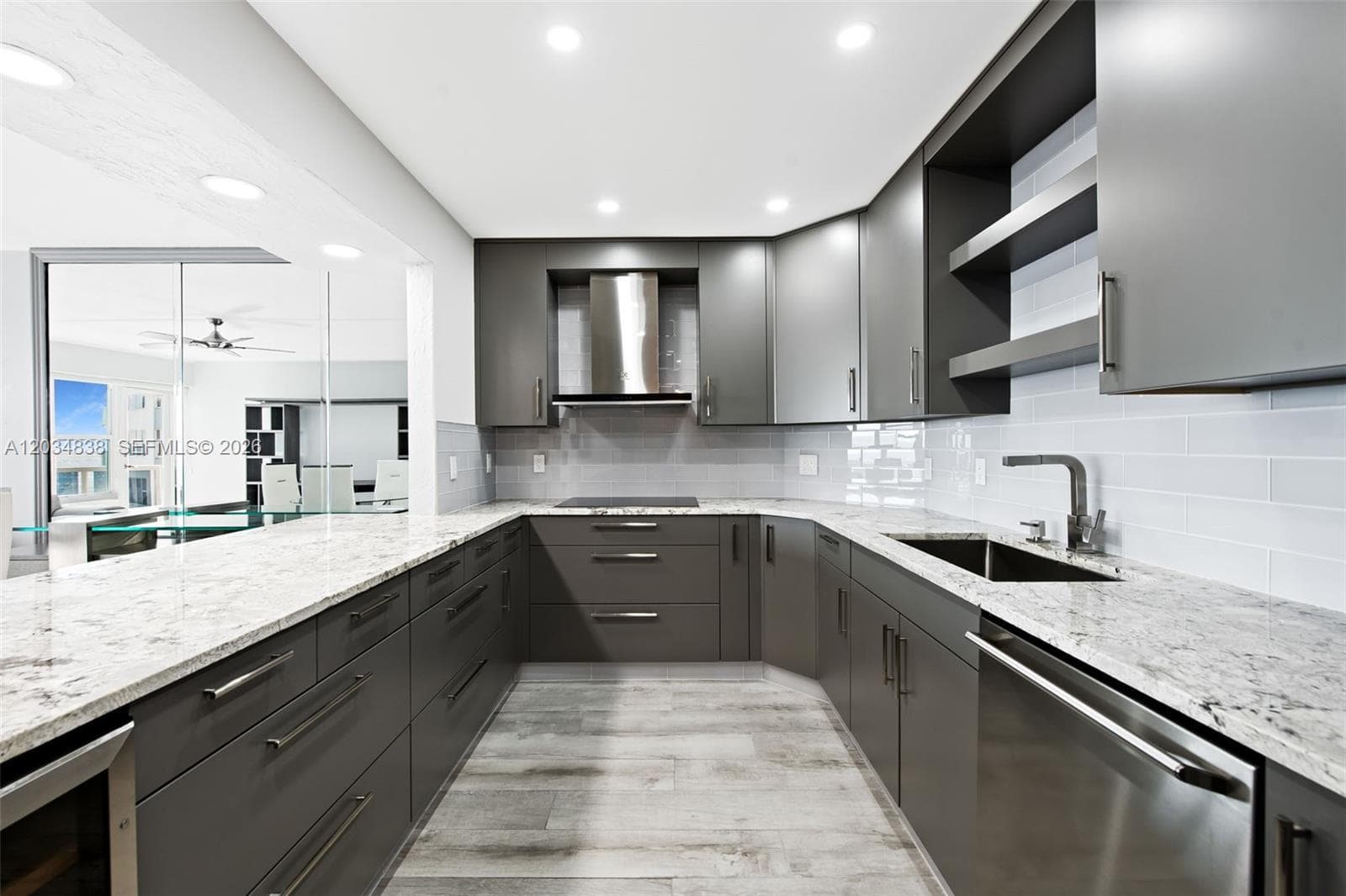 3700 Galt Ocean Dr # 910, Fort Lauderdale FL 33308