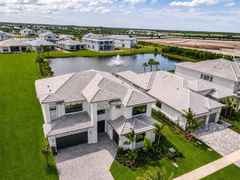 13559 Nesting Pines Way, Palm Beach Gardens FL 33412