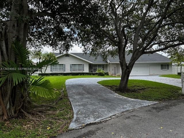 14763 SW 152nd Pl, Miami FL 33196