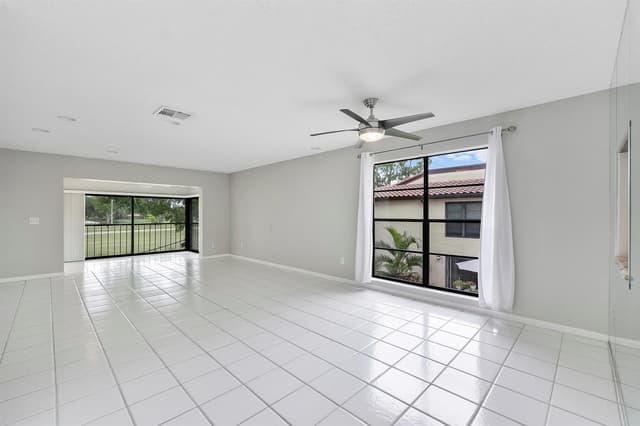 21852 Arriba # h, Boca Raton FL 33433 - Boca Raton, FL - Photo 2