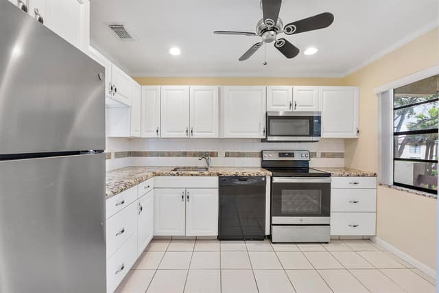 21852 Arriba # h, Boca Raton FL 33433 - Boca Raton, FL - Photo 7