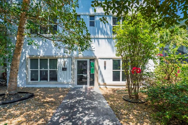 1342 Drexel Avenue # 206, Miami Beach FL 33139 - Miami Beach, FL - Photo 2