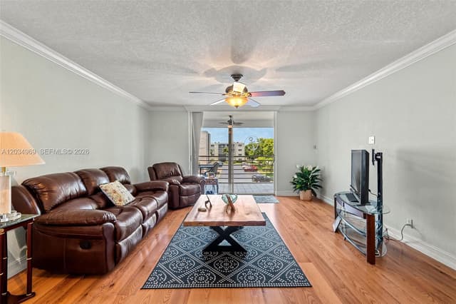 325 SE 11th Ter # 308, Dania Beach FL 33004 - Dania Beach, FL - Photo 5
