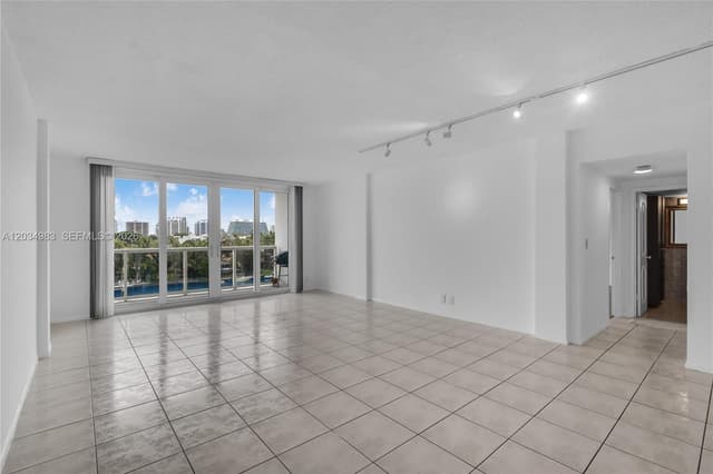 9381 E Bay Harbor Dr # 504N, Bay Harbor Islands FL 33154 - Bay Harbor Islands, FL - Photo 3