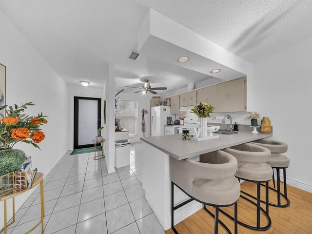 1023 Banks Road # 201, Margate FL 33063 - Margate, FL - Photo 3