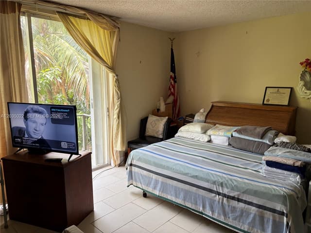 1655 NE 115th St # 29B, Miami FL 33181 - Miami, FL - Photo 5