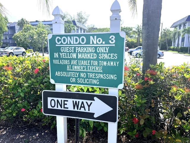 3050 Holiday Springs Boulevard # 111, Margate FL 33063 - Margate, FL - Photo 2