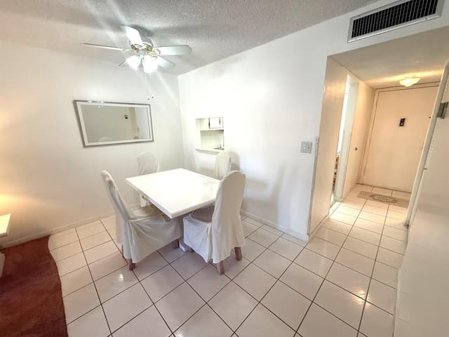 3050 Holiday Springs Boulevard # 111, Margate FL 33063 - Margate, FL - Photo 6
